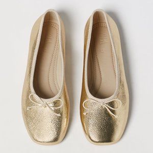 ZARA GIRLS METALLIC BALLET FLATS Size 4 (10-12 years old)